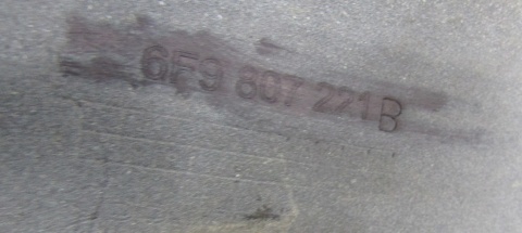 Zderzak przód przedni Seat Arona 6F9 17-20