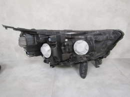 LAMPA PRZÓD RENAULT KANGOO IV ZWYKŁA Z LED LH 21- 260608411R