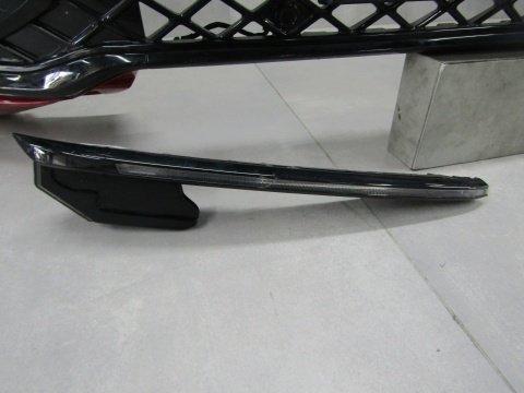 Zderzak przód przedni VW Volkswagen Touareg 760 R line Lift 23- /+ LEDY + 6 PDC + Kamera