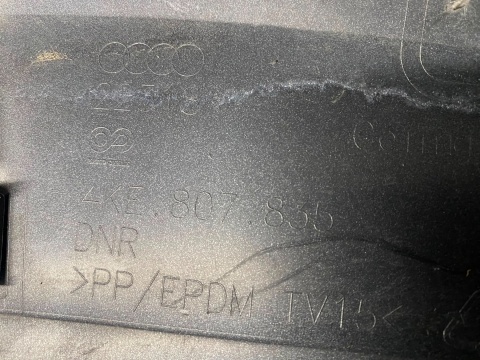 ZDERZAK TYŁ TYLNY AUDI E-TRON SUV 19-25