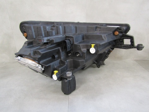 LAMPA PRZÓD SKODA KAMIQ 658 FULL LED 19-23 LH 658941015D