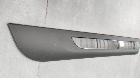 Listwa drzwi drzwiowa prawa tył tylna prawy Toyota Yaris 3 11-17