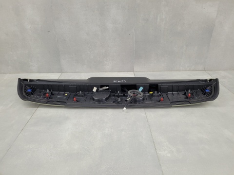 Spoiler lotka daszek klapy tył Vw Volkswagen Passat B9 3J0 R-Line kombi 24-