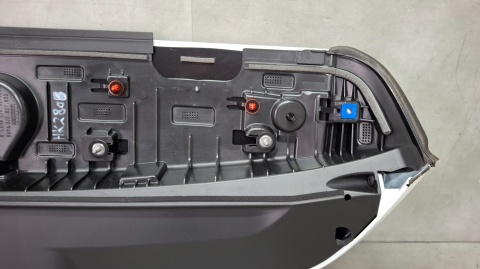 Spoiler lotka daszek klapy tył Vw Volkswagen Passat B9 3J0 R-Line kombi 24-