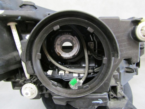 LAMPA PRZÓD SKODA SUPERB 3 III 3V1 KSENON SKRĘTNY 15-19 LH 3V1941015B