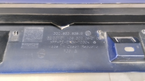 Listwa progowa prawa VW Passat B8 3G0 R Line 14- kombi sedan