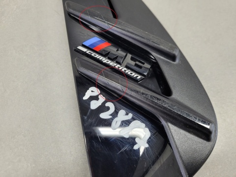 Zaślepka kratka listwa błotnika prawy przód Bmw M3 G80 G81 Lift LCI 23-