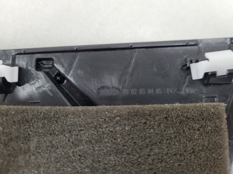 Zaślepka kratka listwa błotnika prawy przód Bmw M3 G80 G81 Lift LCI 23-
