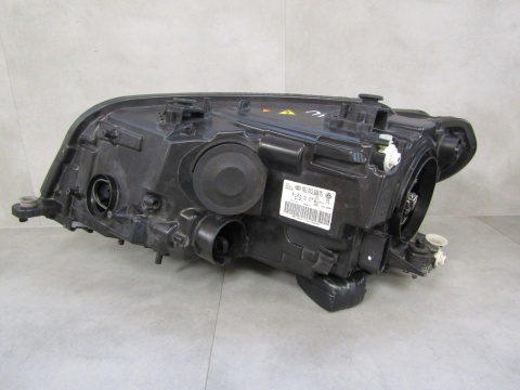 LAMPA PRZÓD VOLKSWAGEN CADDY III 3 LIFT KSENON NIESKRĘTNY 15-20 RH 2K1941032A