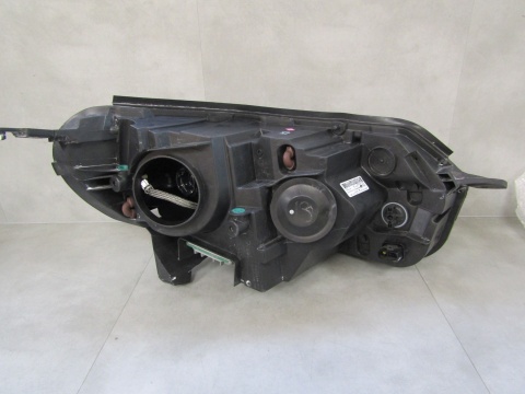 LAMPA PRZÓD TOYOTA PROACE 2 II KSENON NIESKRĘTNY 16-23 LH 9808589980-00