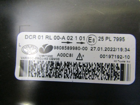 LAMPA PRZÓD TOYOTA PROACE 2 II KSENON NIESKRĘTNY 16-23 LH 9808589980-00
