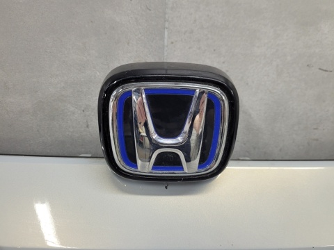 Blenda tył tylna klapy bagażnika Honda HRV HR-V III 3 21-24