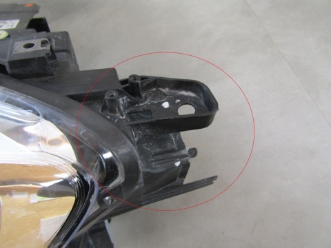 LAMPA PRZÓD OPEL COMBO E IV ZWYKŁA LH LEWA 18- 9816825580