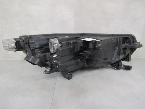 LAMPA PRZÓD SKODA OCTAVIA IV FULL LED 19-24 LH 5E4941015A