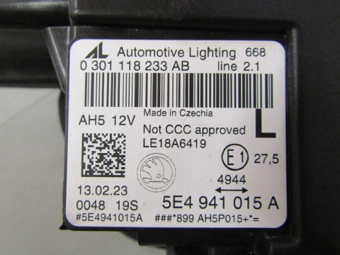 LAMPA PRZÓD SKODA OCTAVIA IV FULL LED 19-24 LH 5E4941015A