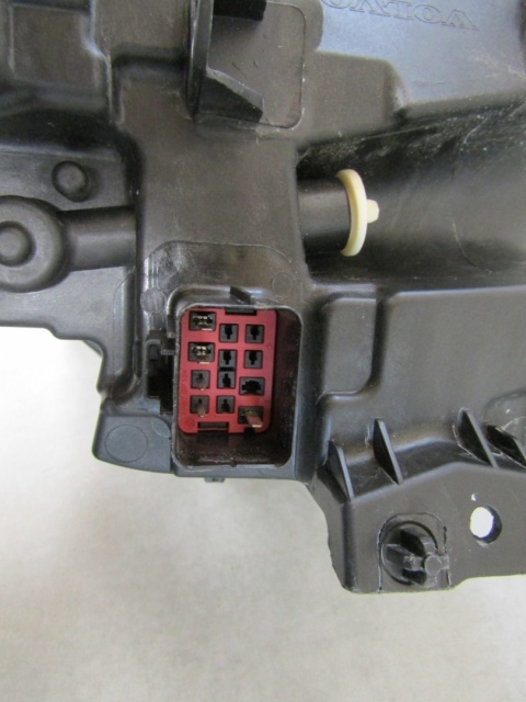 LAMPA PRZÓD VOLVO XC60 FULL LED CZARNA 17-24 RH PRAWA 32404706
