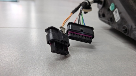 Lusterko lewe Fiat Grande Panda LED 9 PIN (7+2) 25- kompletne LH