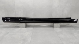 Listwa progowa prawa Mercedes GLS X167 X-167 19- AMG