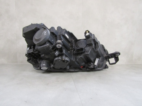 LAMPA PRZÓD SKODA SCALA LED 19-23 LEWA LH 657941015