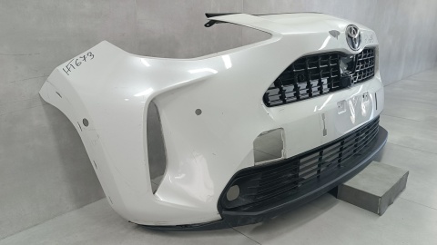 Zderzak przód przedni Toyota Yaris Cross 21-
