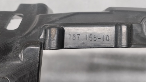 Kierownica powietrza stelaż wlot BMW 4 G22 20- 18715610