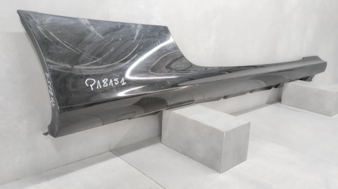 Listwa progowa prawa Mercedes E Coupe 238 AMG 16-