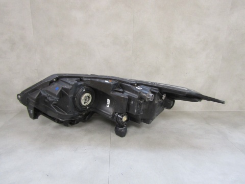 LAMPA PRZÓD HONDA HR-V HRV II 2 LED 13-19 RH PRAWA