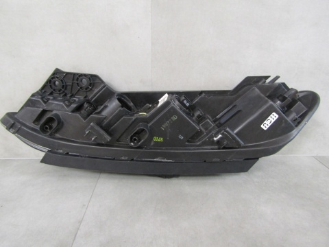 Lampa przód Hyundai Kona 1 LED DRL RH PRAWA 17-21 92208J9000