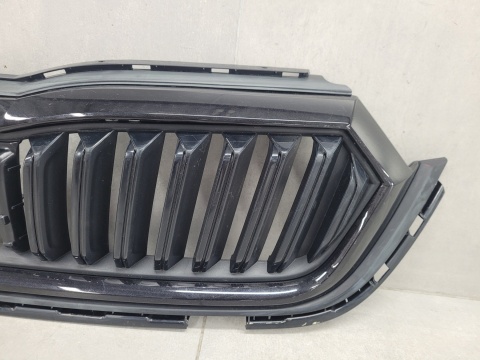 Grill atrapa zderzaka przód Skoda Octavia 4 IV 5E3 19-23