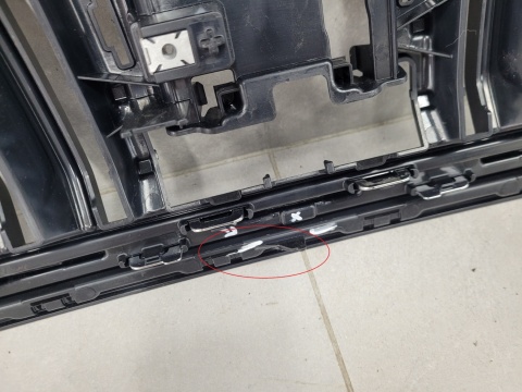 Grill atrapa zderzaka przód Skoda Octavia 4 IV 5E3 19-23