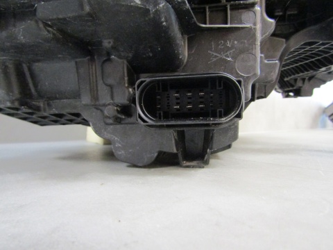 LAMPA PRZÓD VOLVO EX90 FULL LED PIXEL LEWA LH 22- 32450062