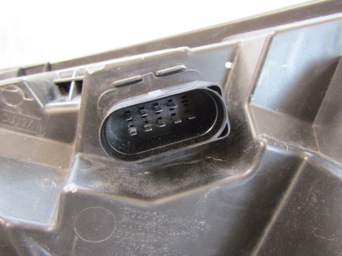 LAMPA PRZÓD FORD TRANSIT CUSTOM LIFT KSENON 17-23 RH JK21-13D152-BJ