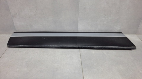 Listwa drzwi dekor lewa przód RANGE ROVER VELAR L560 17-22