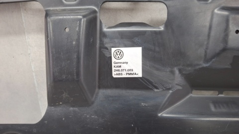 Rama Mocowanie dokładki pod zderzak przód Volkswagen VW AMAROK 2H6 17-22