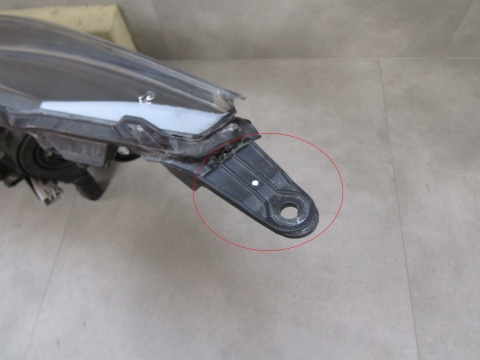 LAMPA PRZÓD TOYOTA AYGO 2 II LIFT ZWYKŁA SOCZEWKA + LED 18-22 RH PRAWA