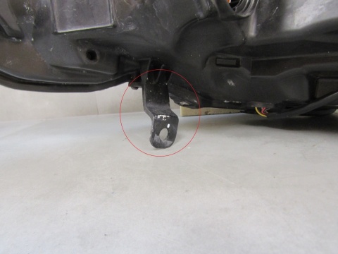 LAMPA PRZÓD TOYOTA AYGO 2 II LIFT ZWYKŁA SOCZEWKA + LED 18-22 RH PRAWA