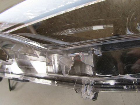 LAMPA PRZÓD TOYOTA COROLLA CROSS FULL LED 20- LH LEWA HASCO 16-184