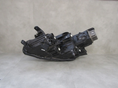 LAMPA PRZÓD MG HS 1 I LIFT LED RH PRAWA 20-24