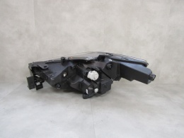 LAMPA PRZÓD MAZDA CX5 CX 5 II 2 LED SZARY SILNICZEK 17-21 RH PRAWA KB8N51030