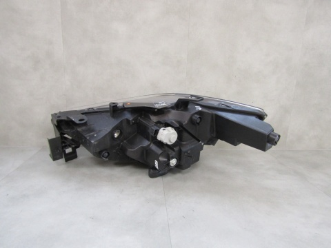 LAMPA PRZÓD MAZDA CX5 CX 5 II 2 LED SZARY SILNICZEK 17-21 RH PRAWA KB8N51030