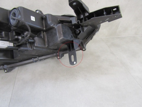 LAMPA PRZÓD TOYOTA COROLLA CROSS FULL LED 20- LH LEWA HASCO 16-184