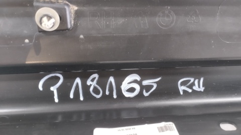 Listwa progowa prawa BMW X3 G01 X4 G02 17- próg