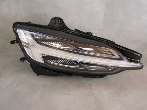 LAMPA PRZÓD VOLVO V60 II 2 S60 III 3 FULL LED ACTIVE HIGH BEAM RH PRAWA 18-