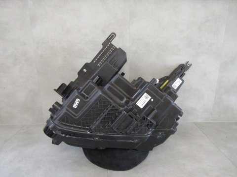 LAMPA PRZÓD SKODA ENYAQ LIFT FULL LED RH PRAWA 25- 5LB941036