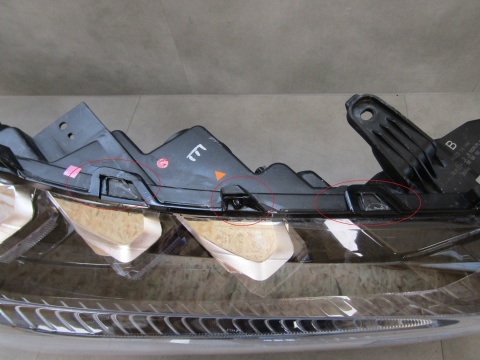 LAMPA PRZÓD TOYOTA COROLLA CROSS FULL LED 20- RH PRAWA HASCO 16-184