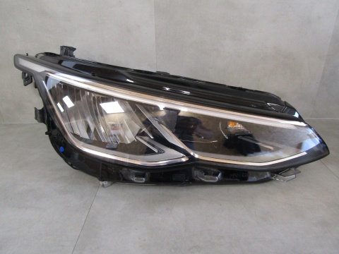 LAMPA PRZÓD VOLKSWAGEN VW GOLF 8 VIII LED 19-24 RH PRAWA 5H1941006