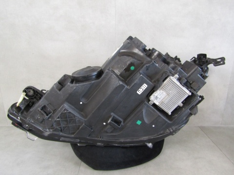LAMPA PRZÓD VOLKSWAGEN VW GOLF 8 VIII LED 19-24 RH PRAWA 5H1941006