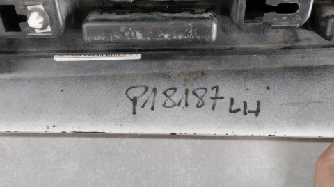Listwa progowa lewa Ford Fiesta MK7 ST 3d Lift 12-18