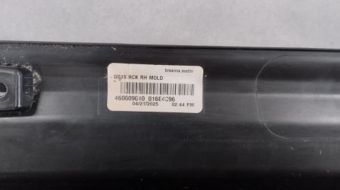 Listwa progowa prawa BMW X3 G01 X4 G02 17- próg