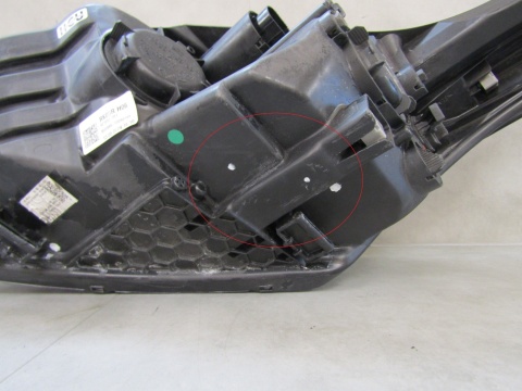 LAMPA PRZÓD KIA CEED 3 III LIFT ZWYKŁA SOCZEWKA CZARNA 21- RH 92102J7051